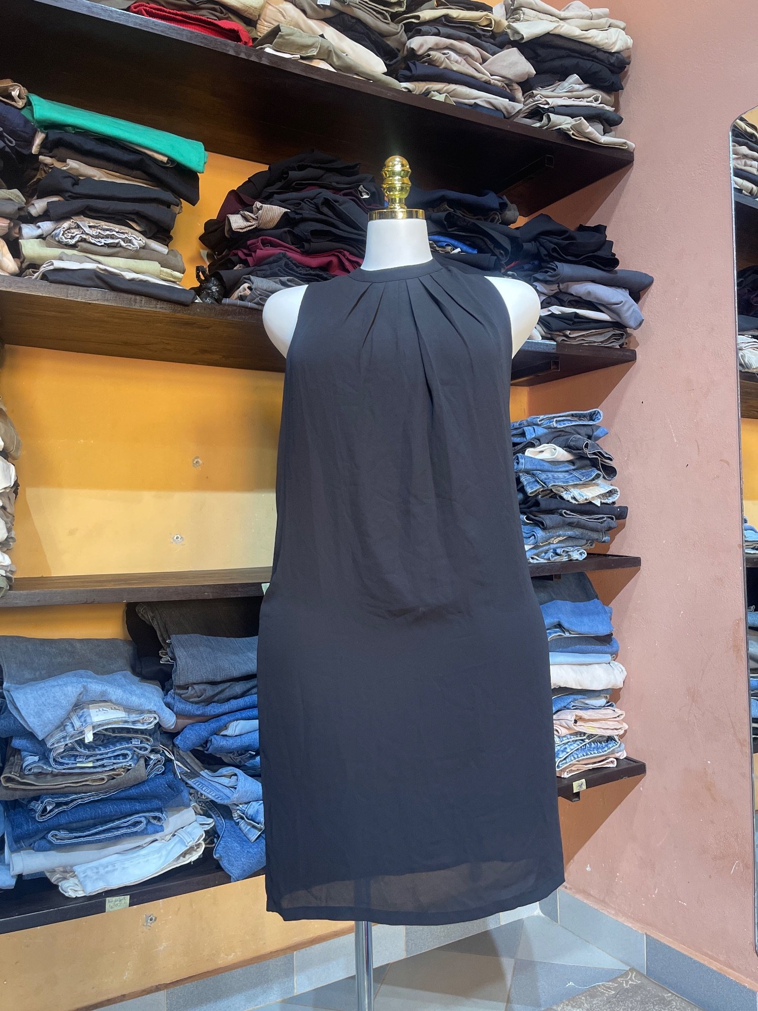 Robe H&M noir · Taille 42