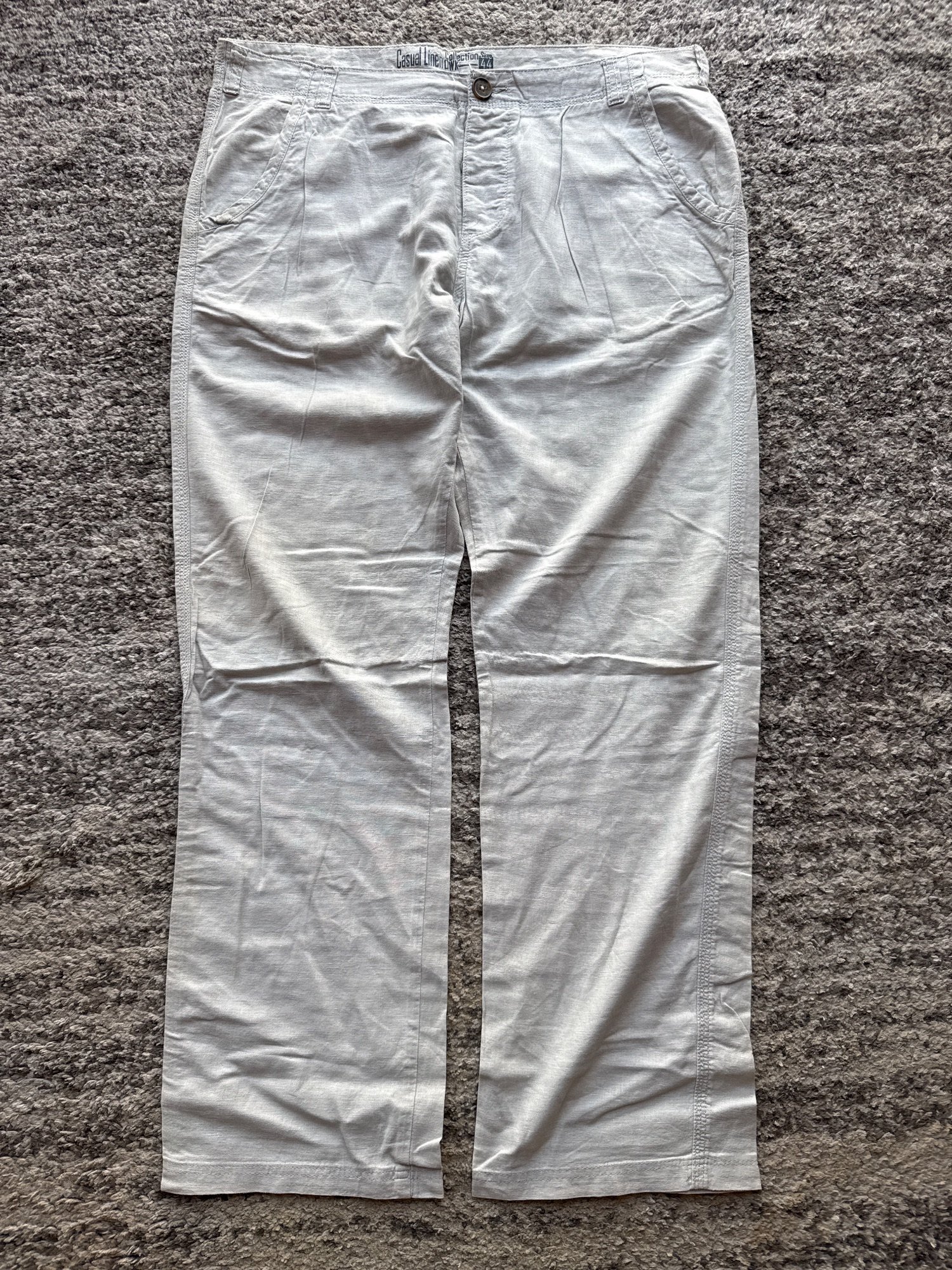 Pantalon OWK beige · Taille 44