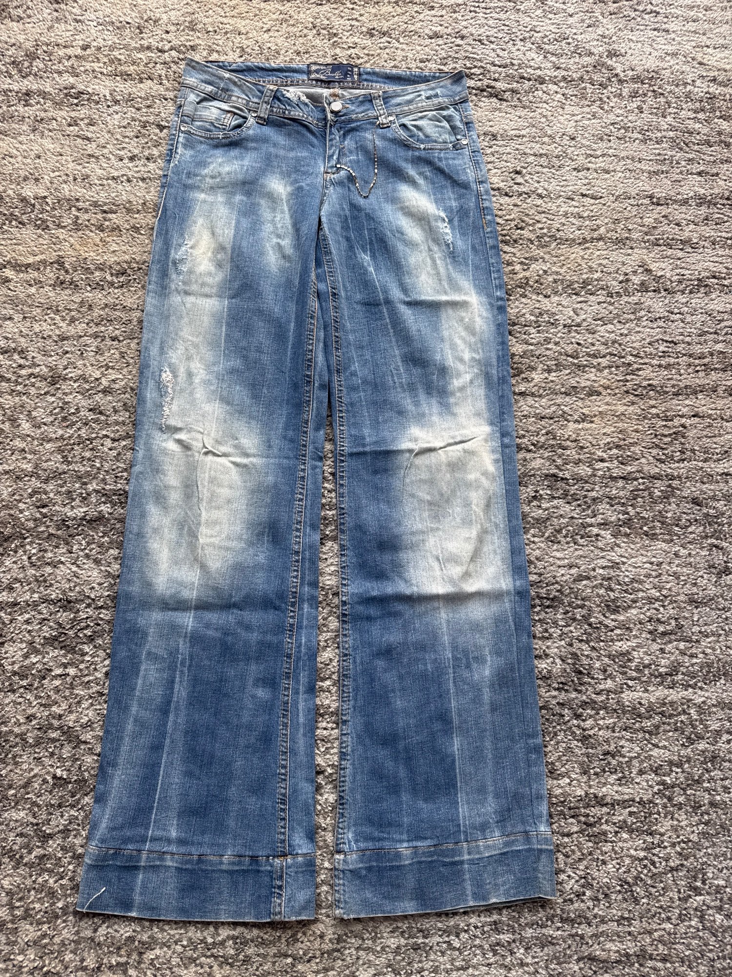 Jean Bershka denim · Taille 38