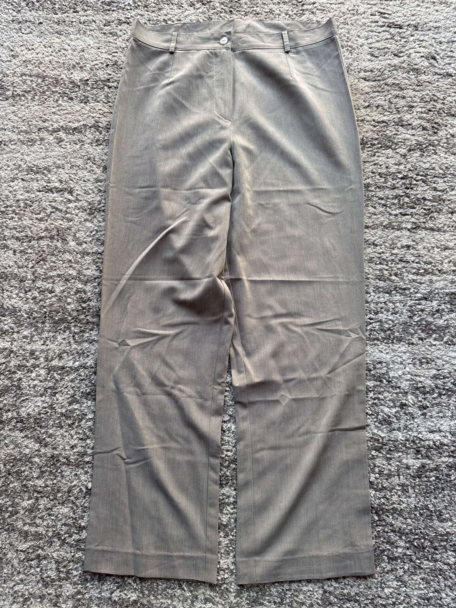 Pantalon Femme vert olive · Taille 42