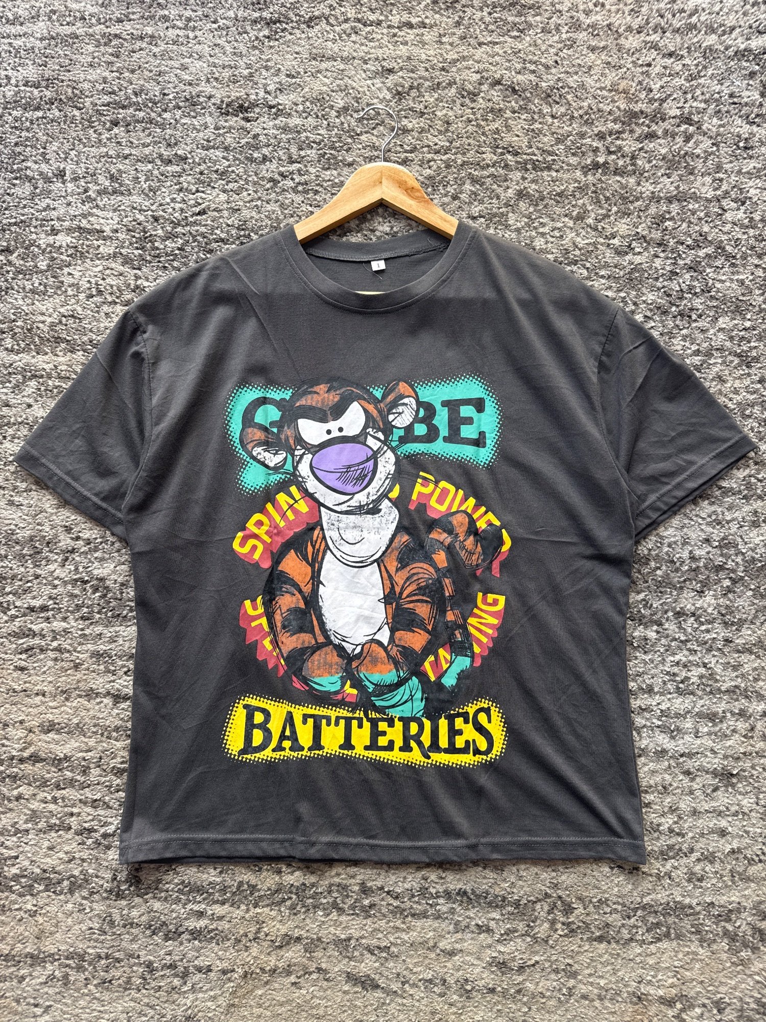 T-shirt Tigger GLOBE BATTERIES · Taille L — vue principale