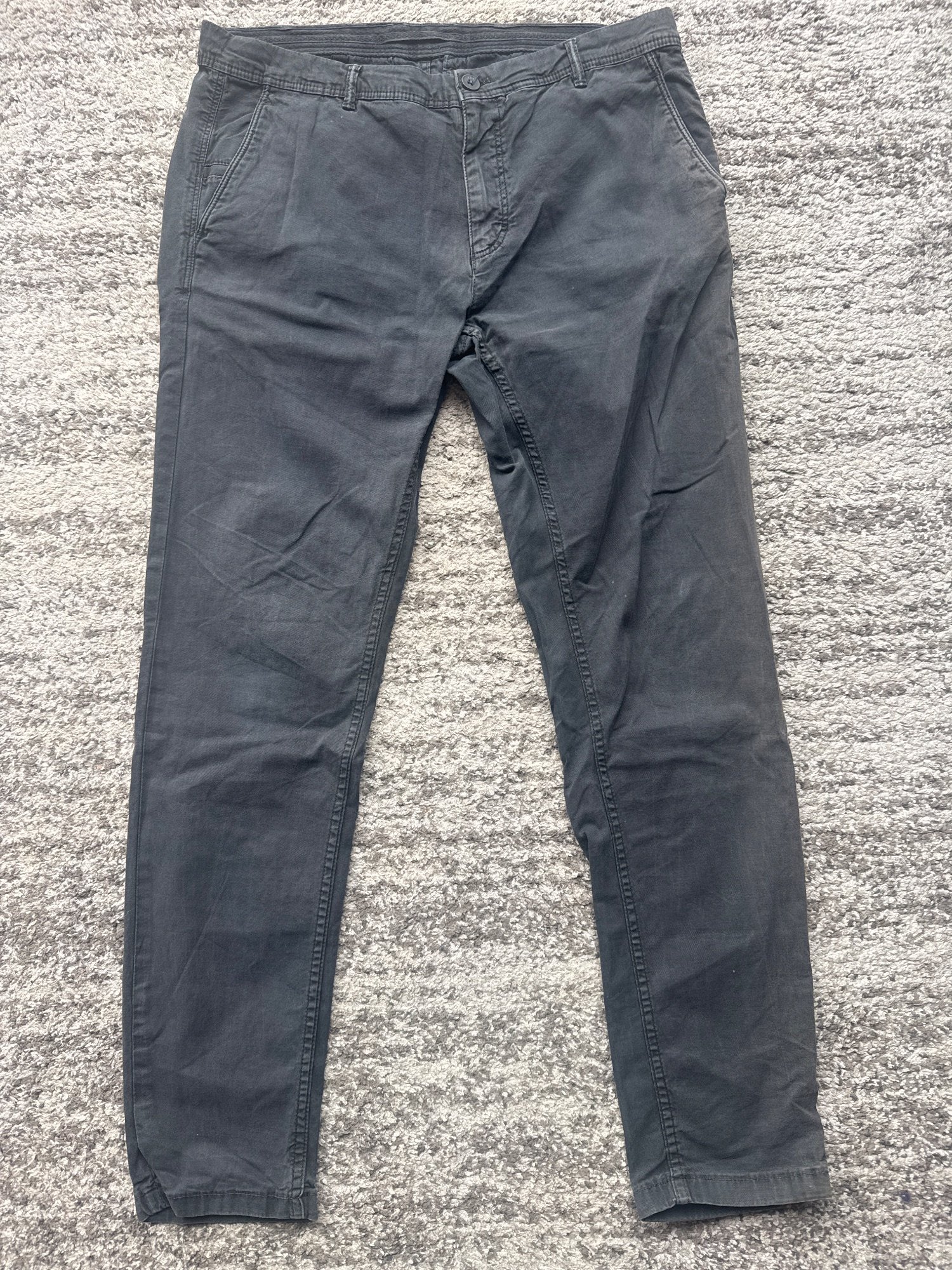 Pantalon Zara gris · Taille L