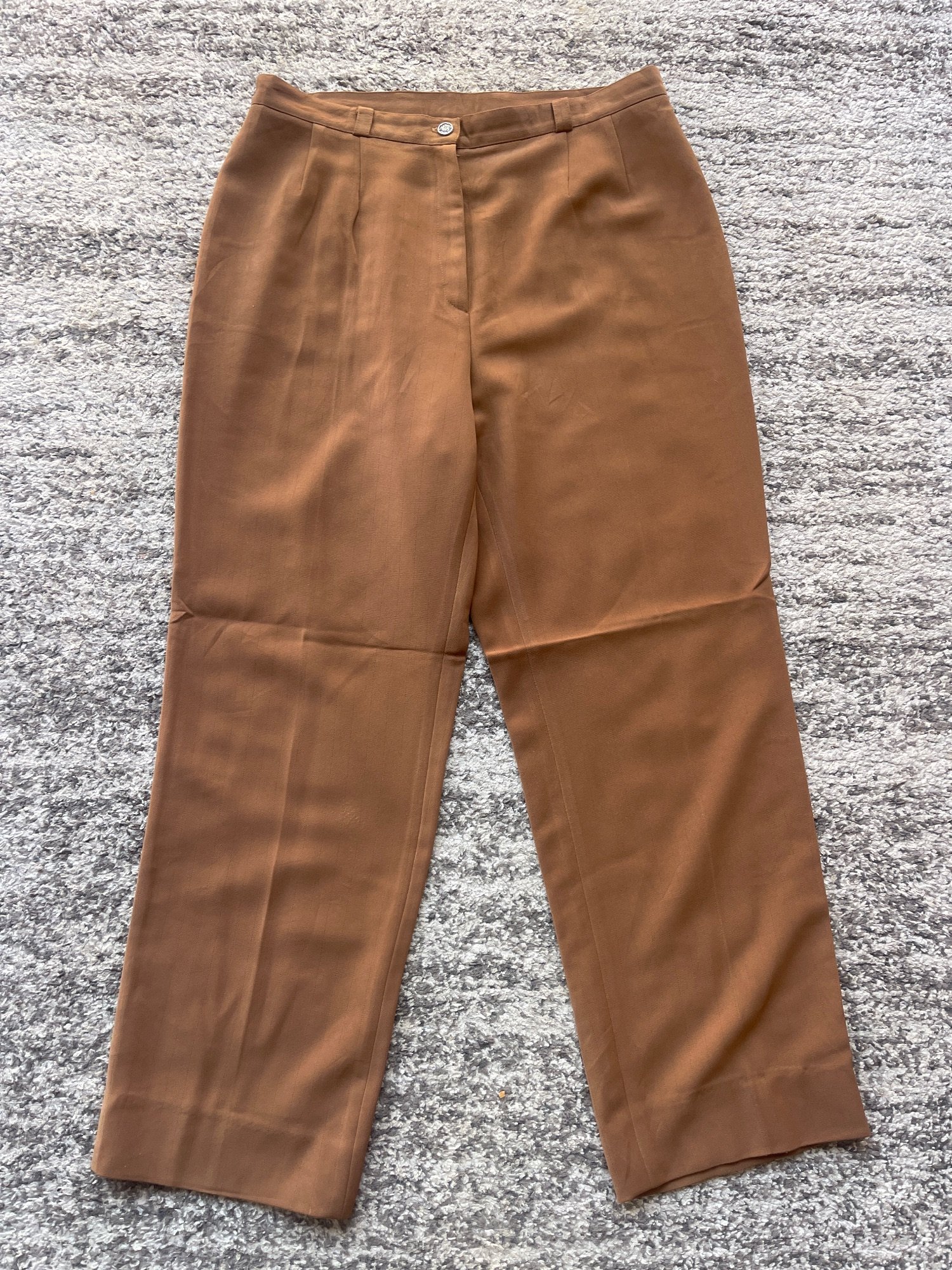 Pantalon marron · Taille 48