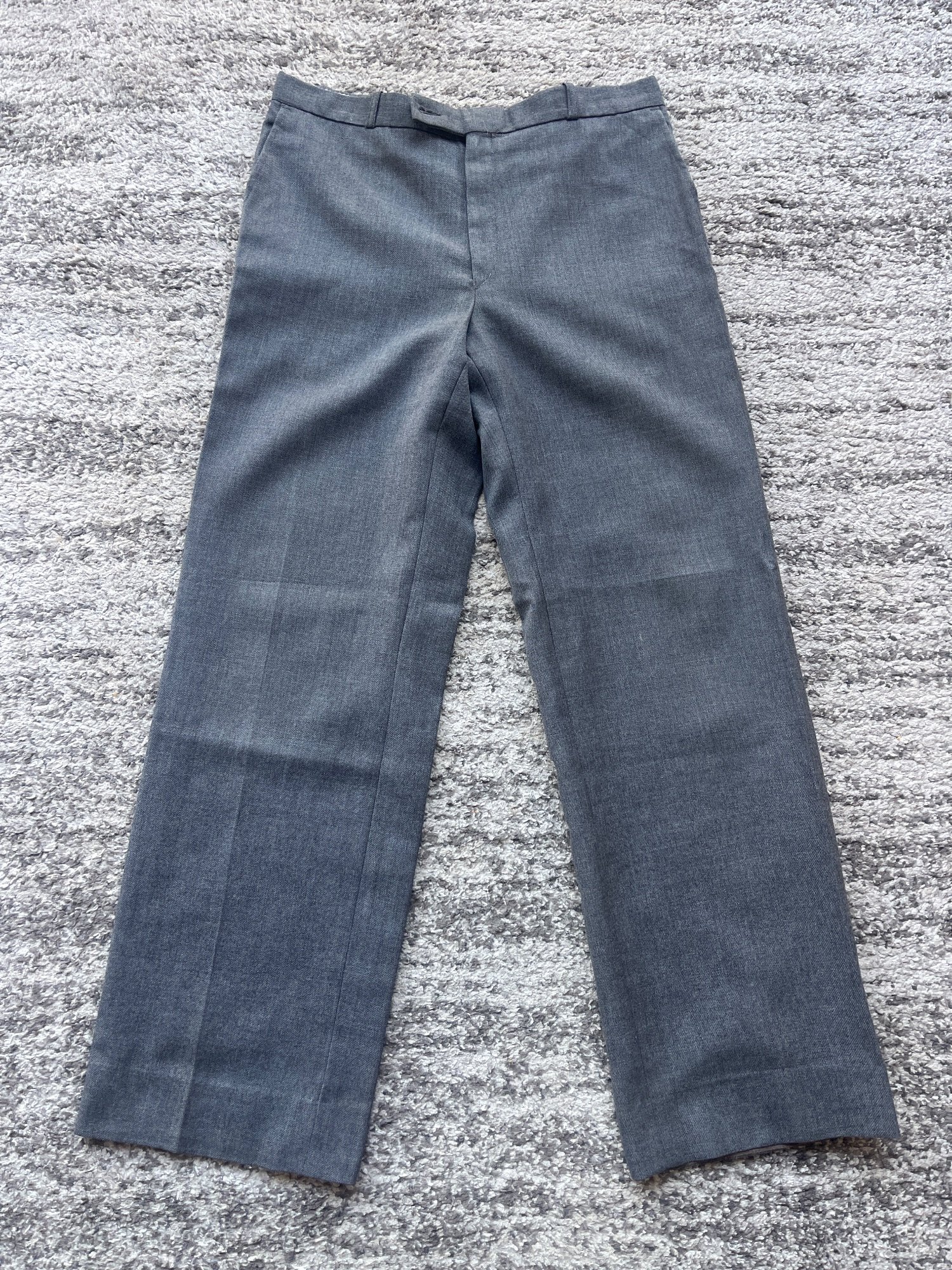 Pantalon gris · Taille L