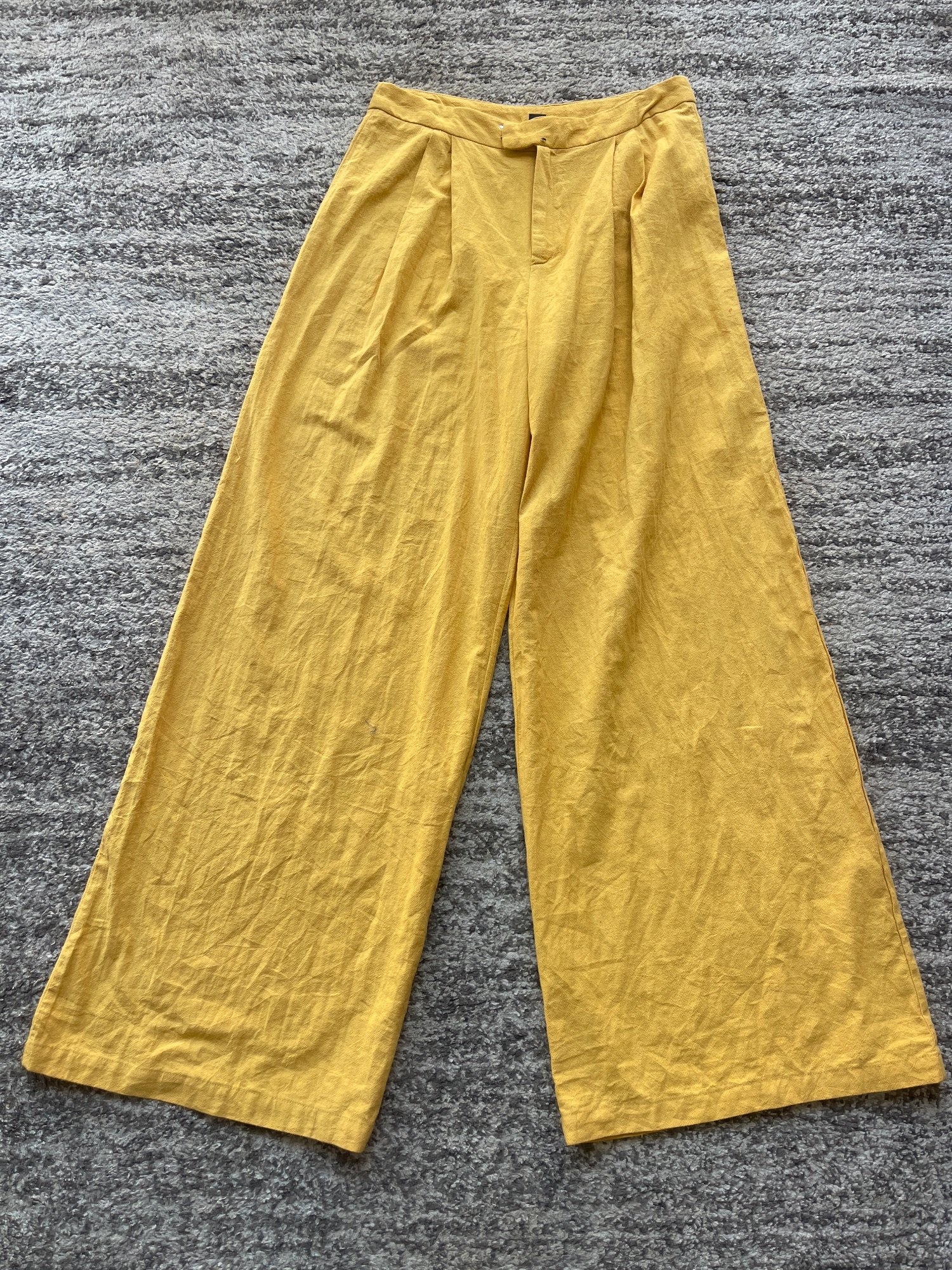 Pantalon SHEIN jaune · Taille L