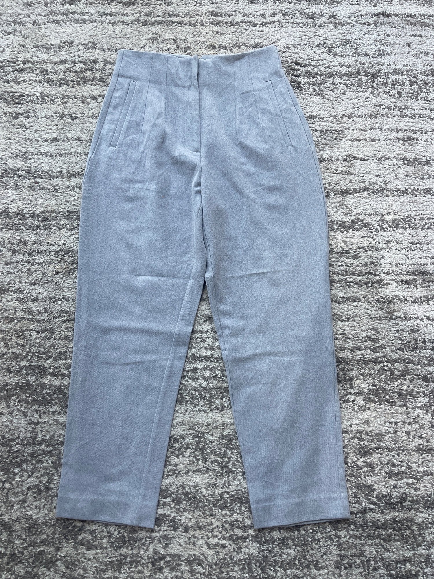 Pantalon Zara gris · Taille M