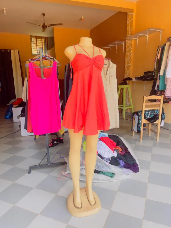 Robe à pois rétro